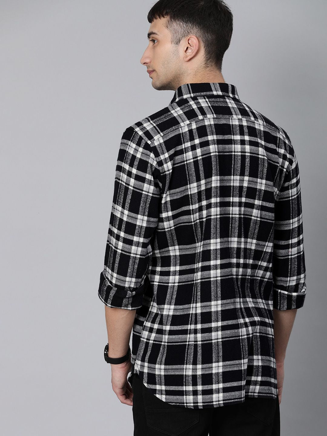 THE BEAR HOUSE Men Black & White Slim Fit Checked Flannel Casual Shirt