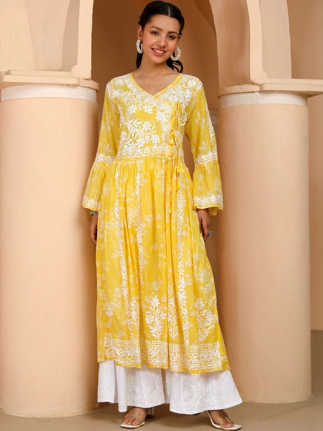 House of Chikankari Women Floral Embroidered Flared Sleeves Chikankari Indie Florals Kurta