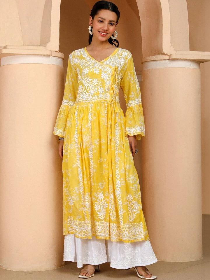 House of Chikankari Women Floral Embroidered Flared Sleeves Chikankari Indie Florals Kurta