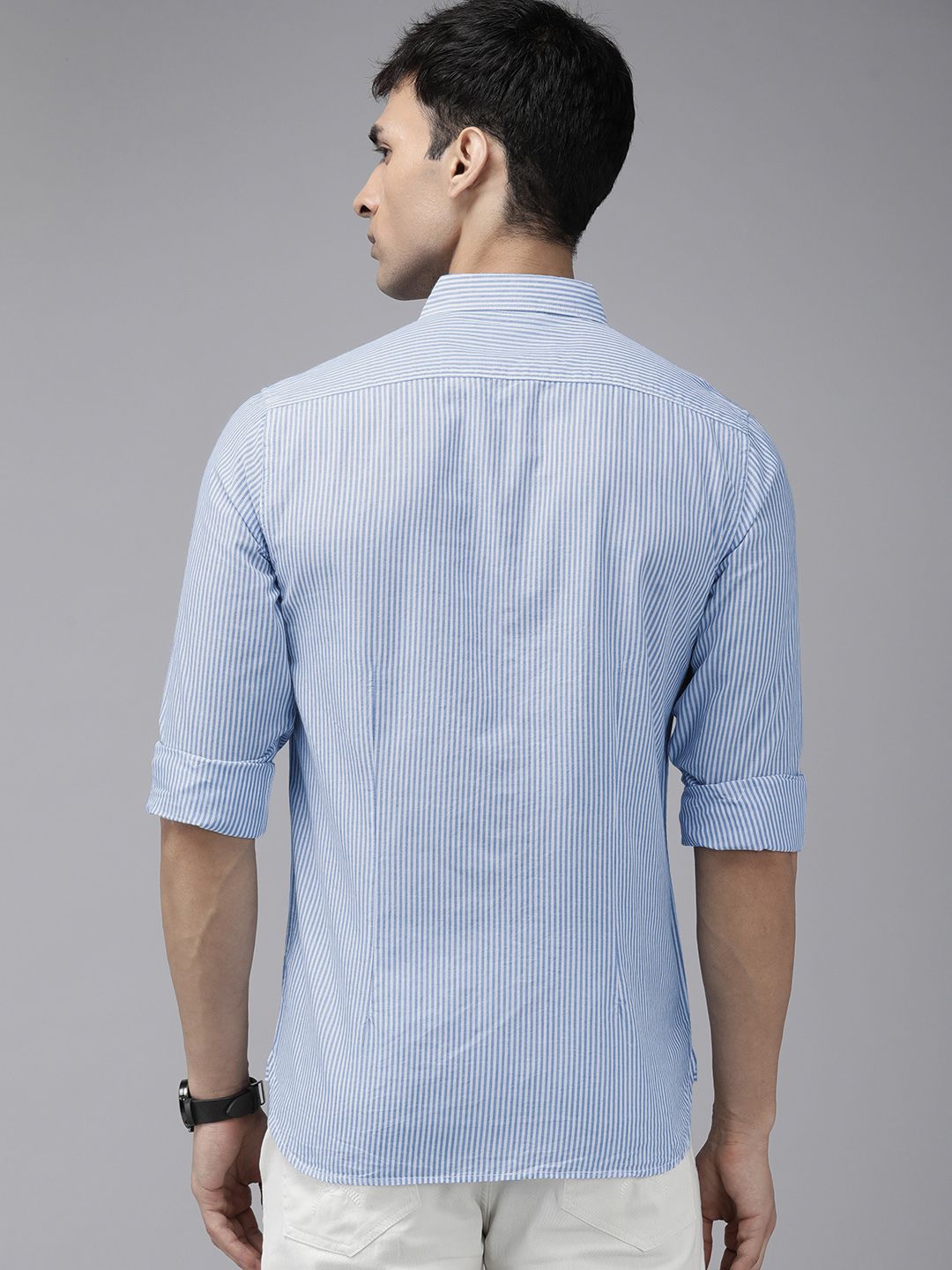 THE BEAR HOUSE Men Blue & White Classic Slim Fit Striped Pure Cotton Casual Shirt