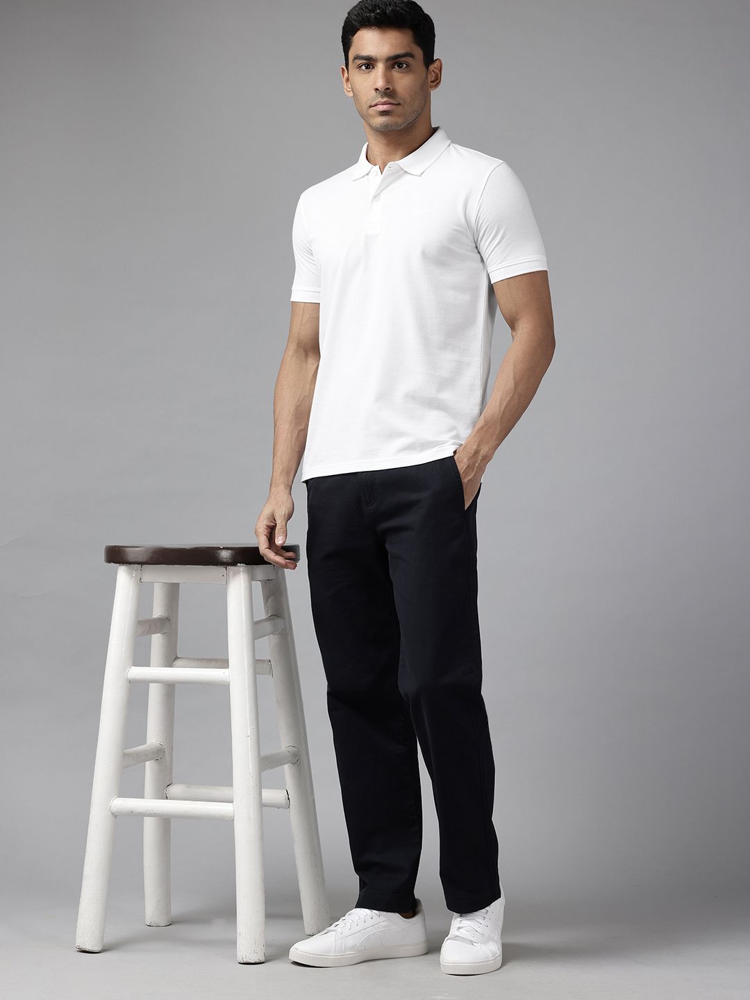 Park Avenue Solid Polo Collar T-shirt