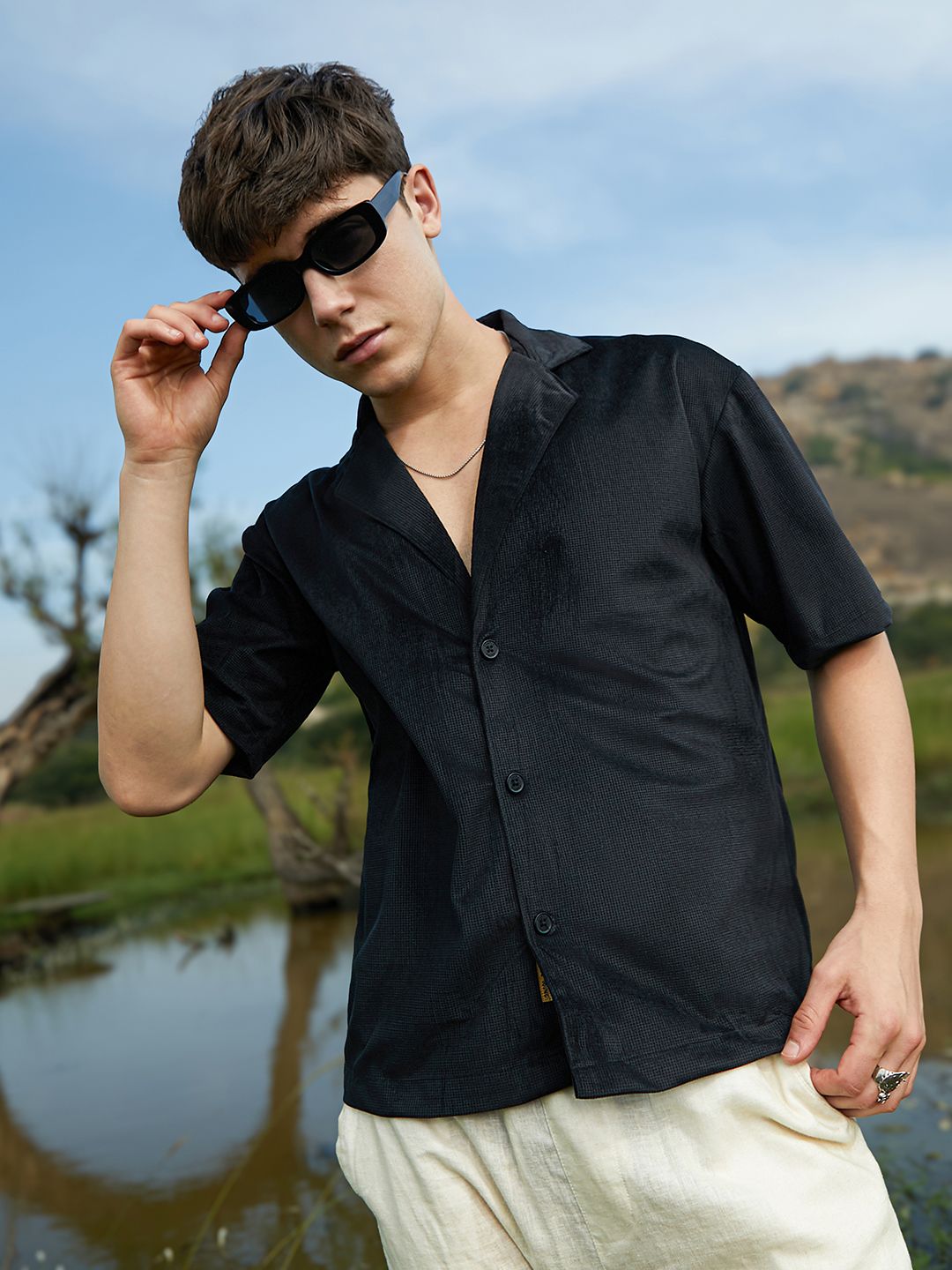 Campus Sutra Men Comfort Opaque Casual Shirt