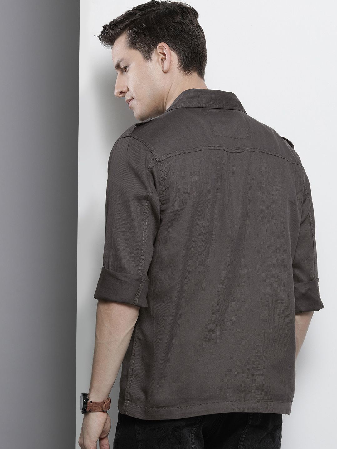 The Indian Garage Co Pure Cotton Slim Fit Double Flap Pocket Casual Shirt
