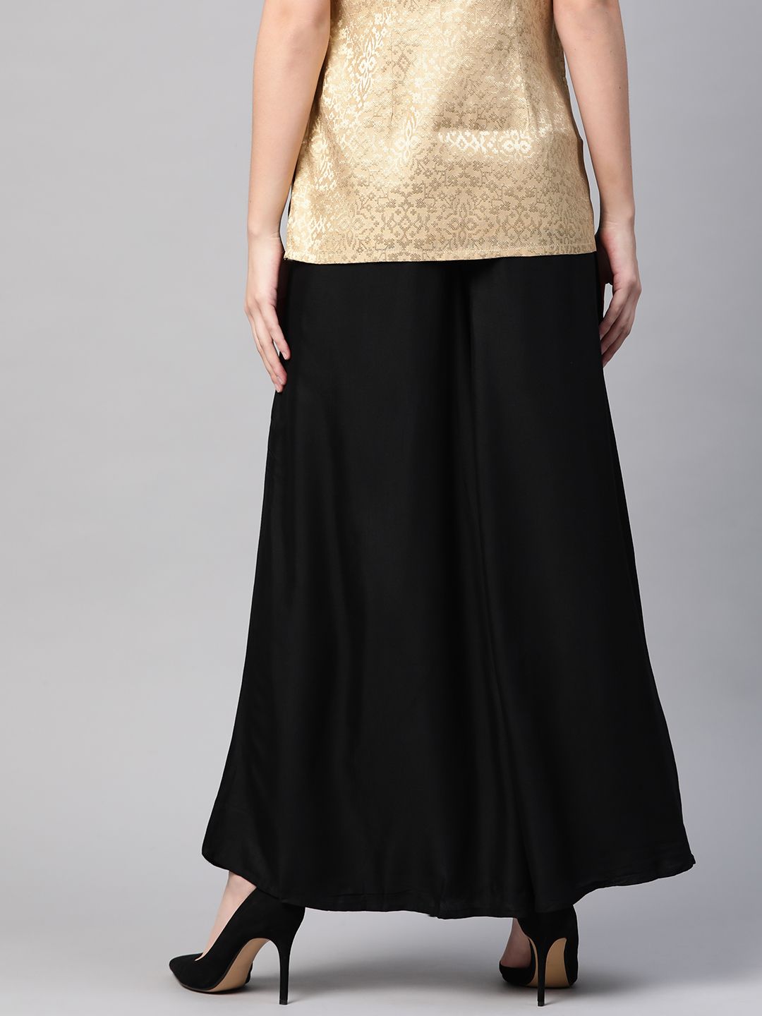 W Women Black Solid Flared Palazzos