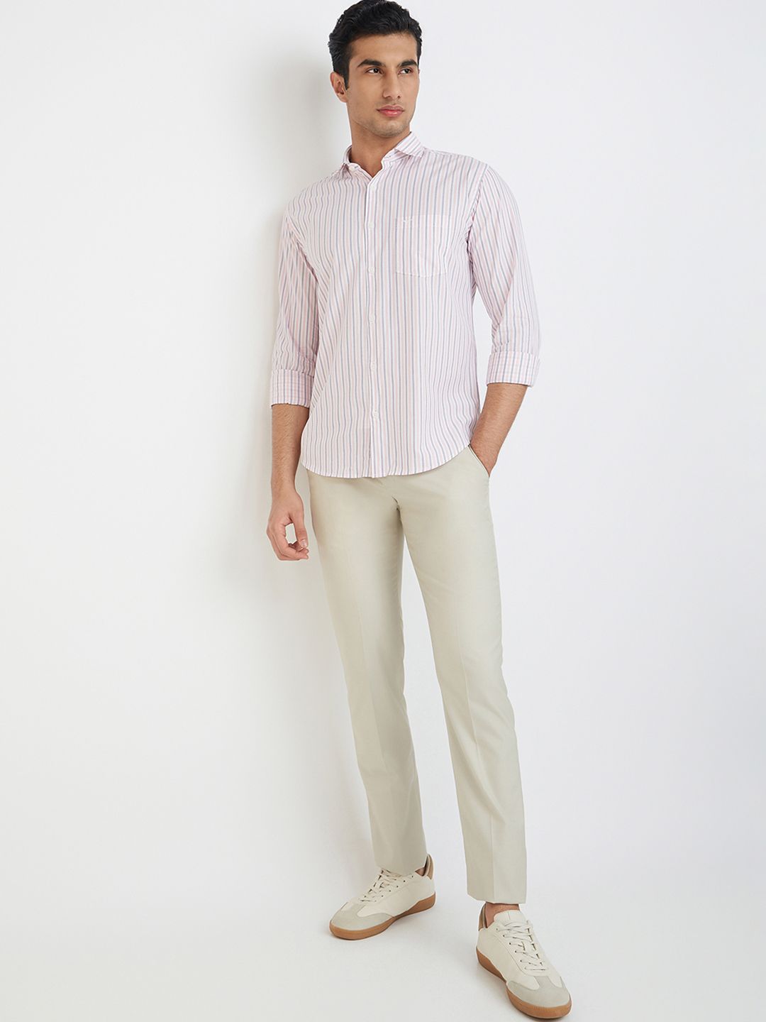 Park Avenue Men Slim Fit Vertical Stripes Opaque Pure Cotton Casual Shirt