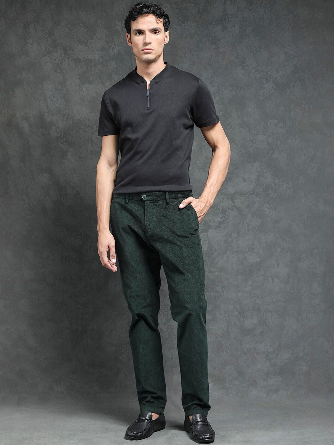 RARE RABBIT Men Upton Mid-Rise Slim Fit Joggers Trouser