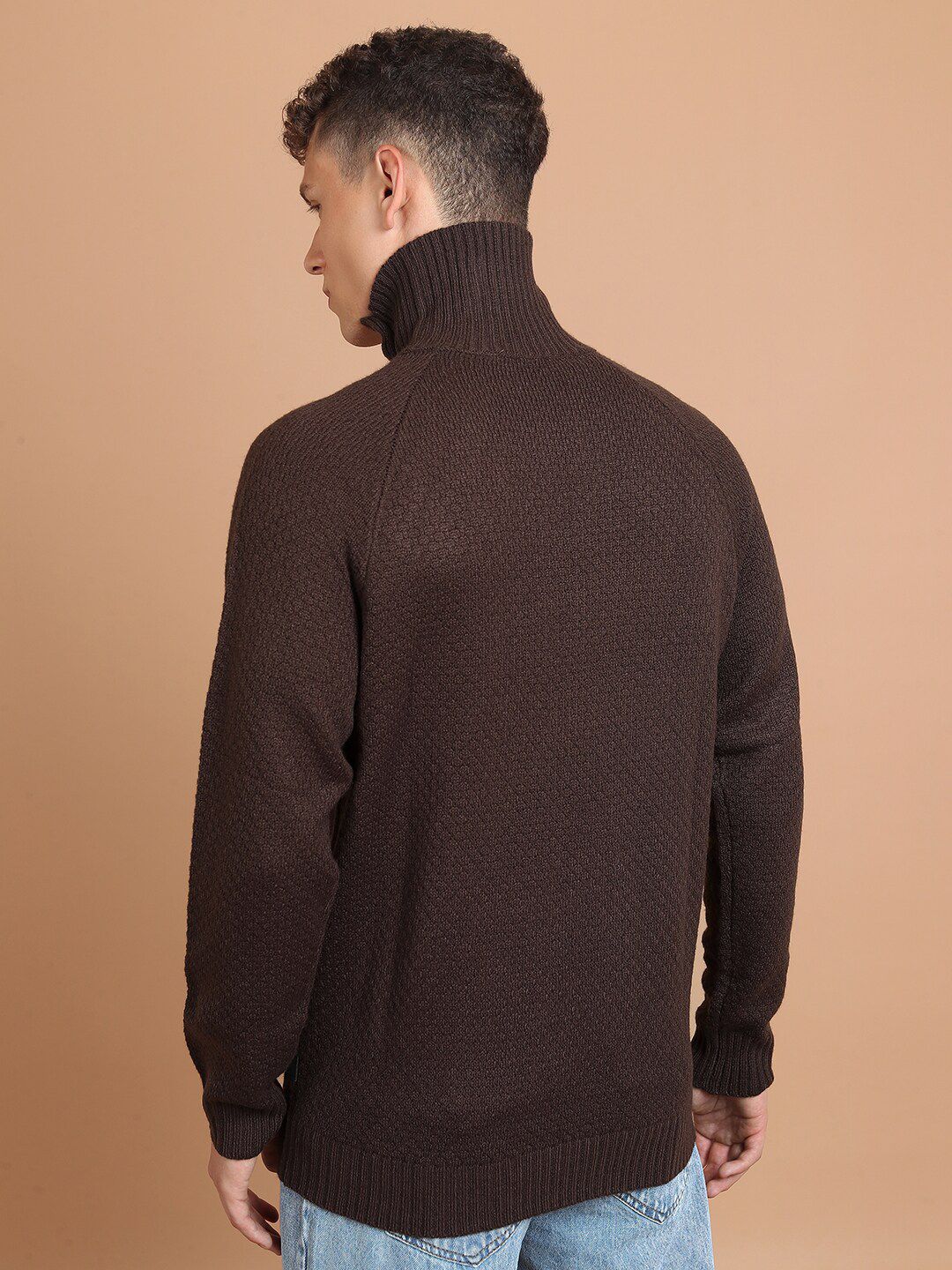 HIGHLANDER High Neck Pullover