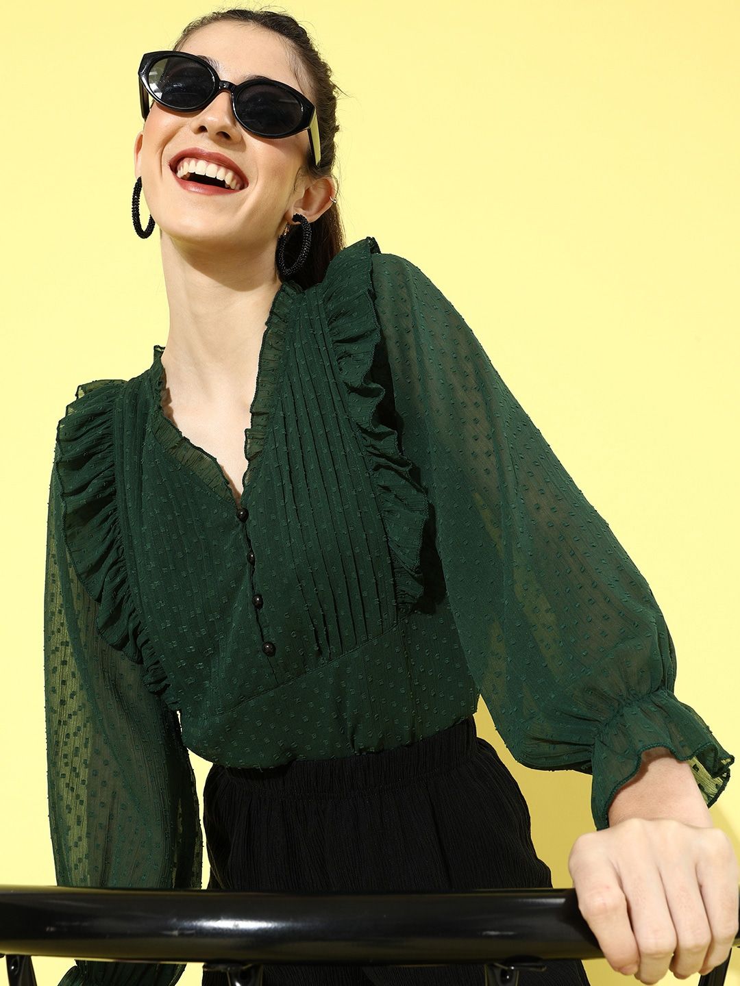 Antheaa Women Gorgeous Green Solid Lace Top