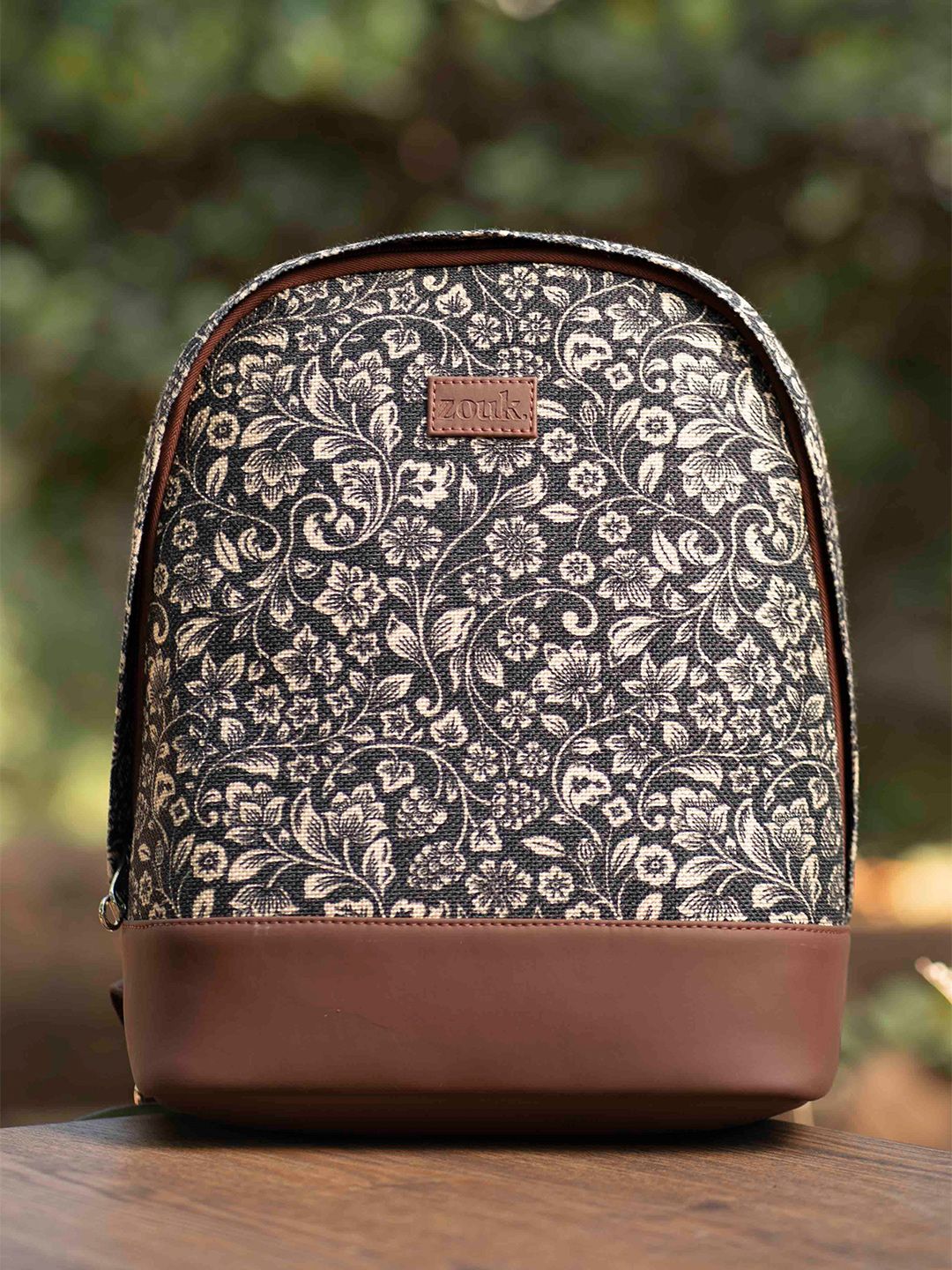 ZOUK Women Floral Printed Backpack