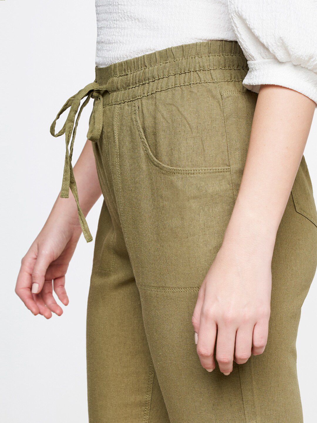 AND Women Mid Rise Tapered Fit Trousers