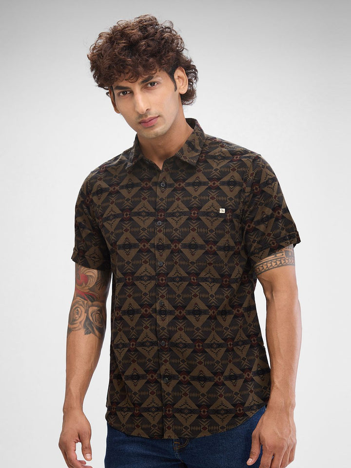 SPYKAR Men Slim Fit Abstract Opaque Printed Casual Shirt