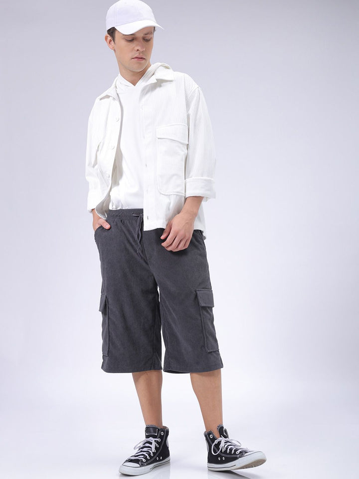 The Indian Garage Co Men Loose Fit Cargo Shorts
