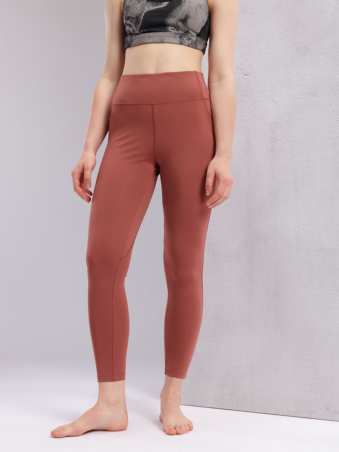 HRX by Hrithik Roshan Women Yoga Tights