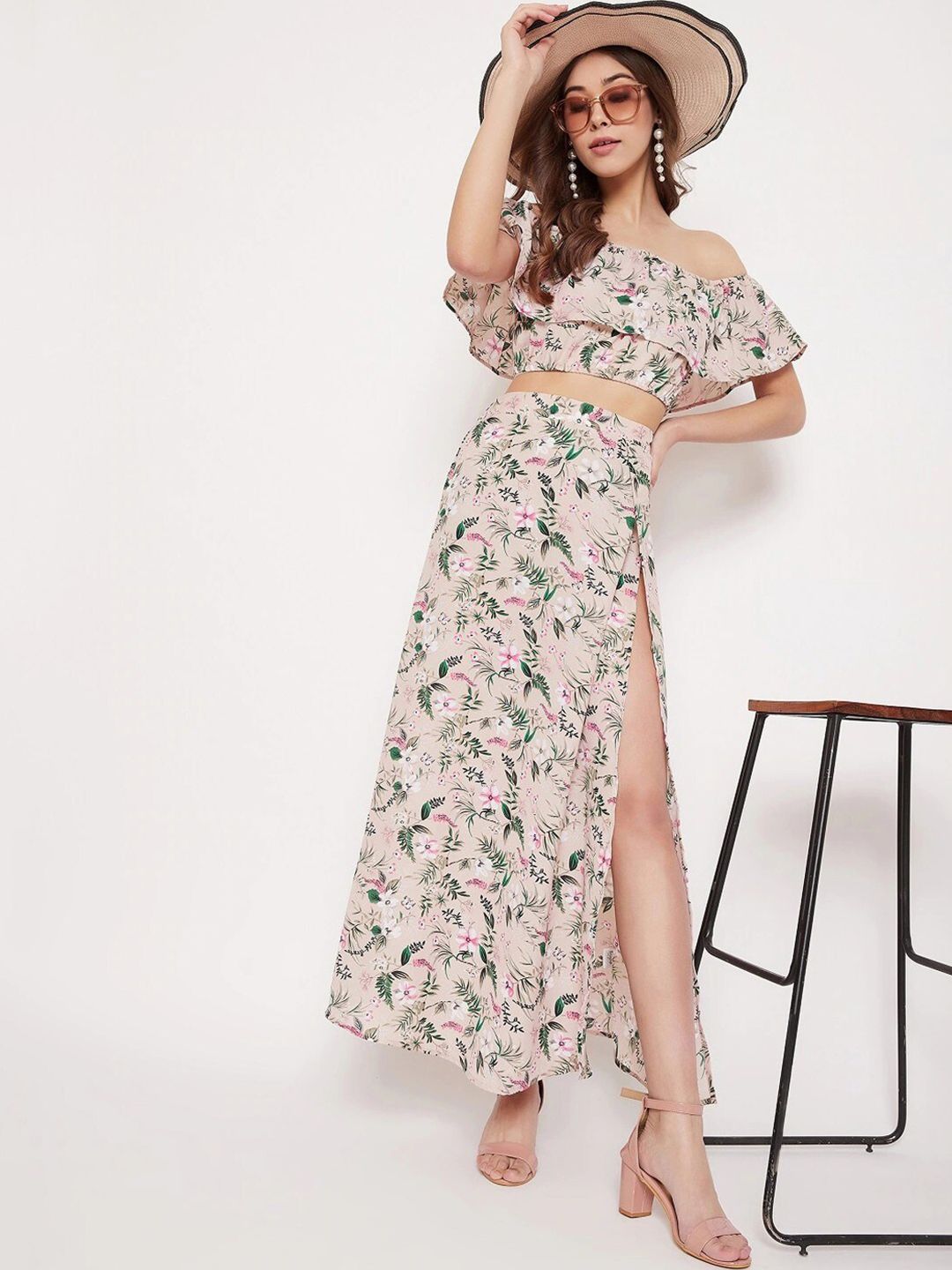 Berrylush Women Beige & Green Printed Top with Skirt