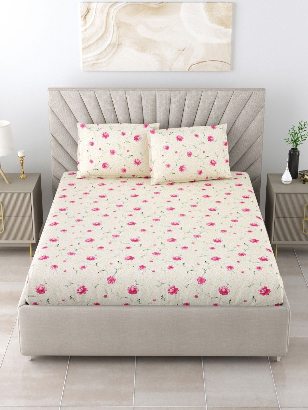BOMBAY DYEING Dream Lover Beige Floral Cotton 104 TC Queen Bedsheet Set 2.54 x 2.24m
