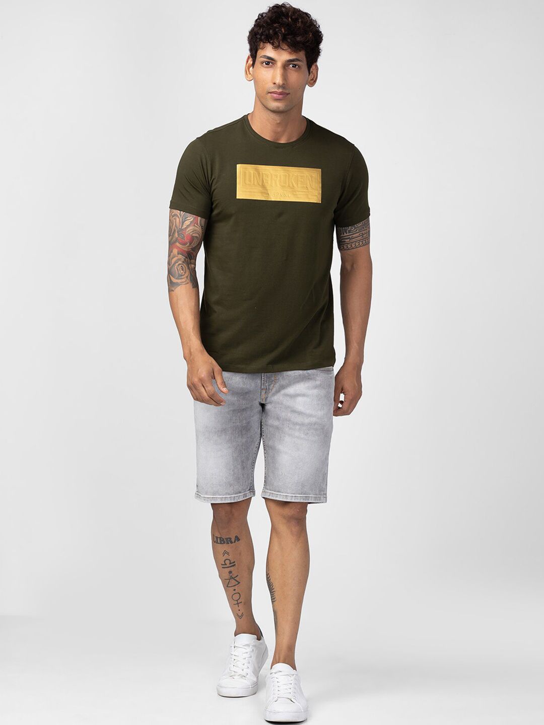 SPYKAR Men Typography Printed Slim Fit T-shirt