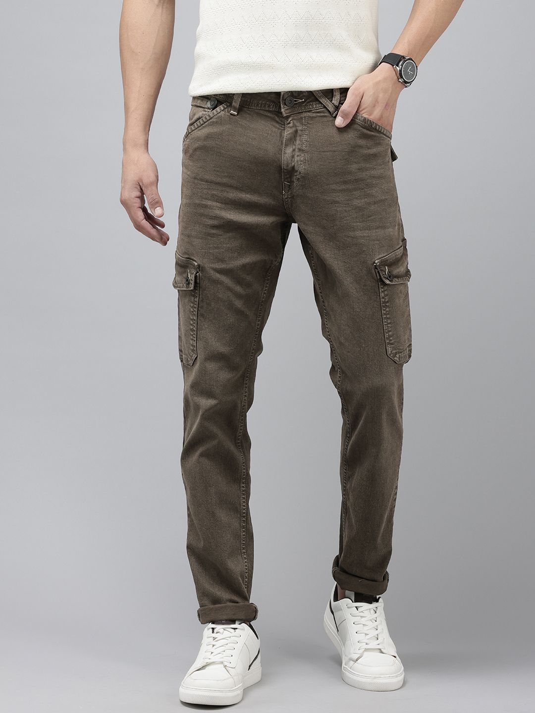 SPYKAR Men Trooper Regular Fit Light Fade Stretchable Cargo Style Jeans