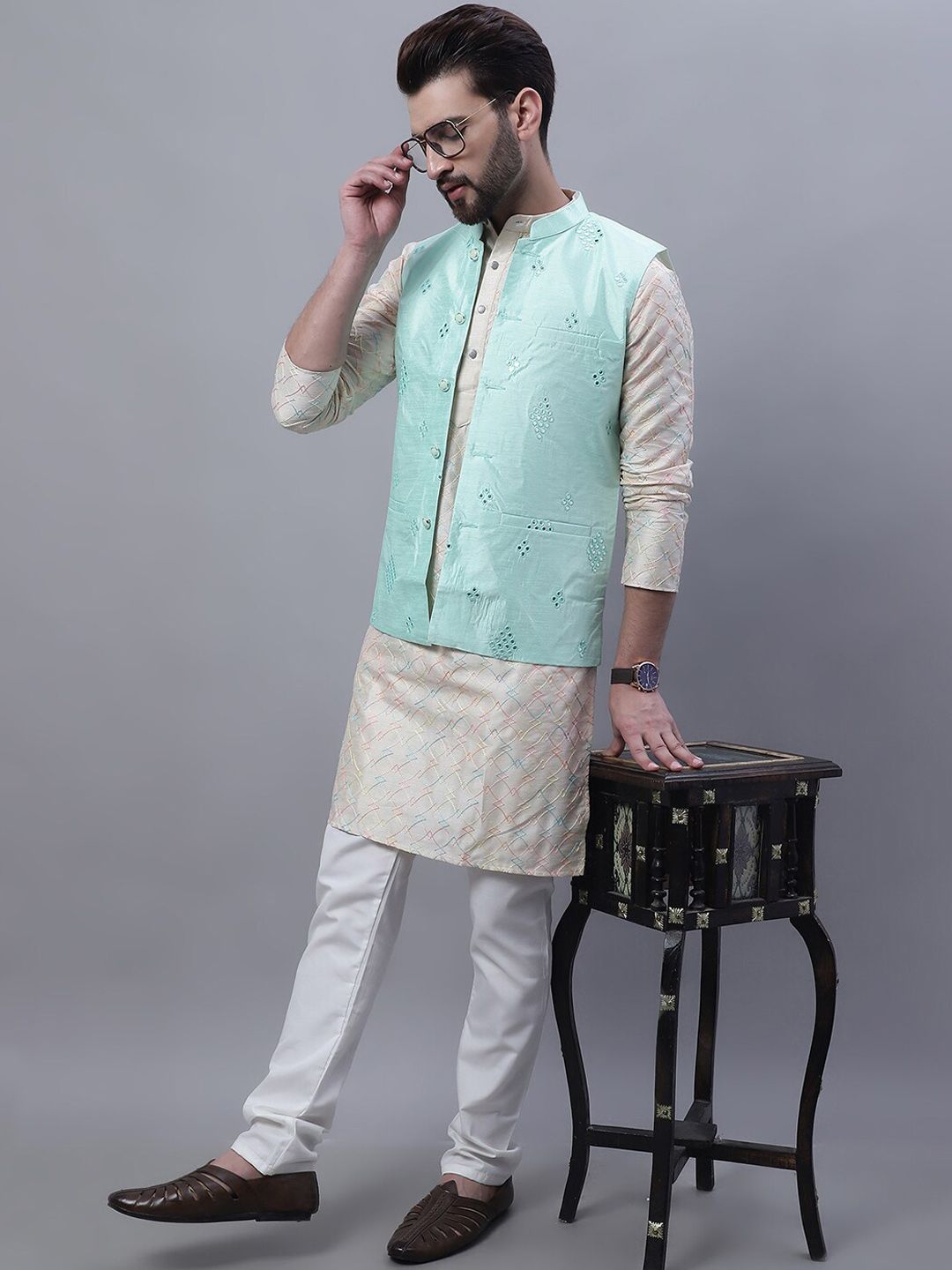 SOJANYA Embroidered Thread Work Kurta and churidar with Nehru Jacket