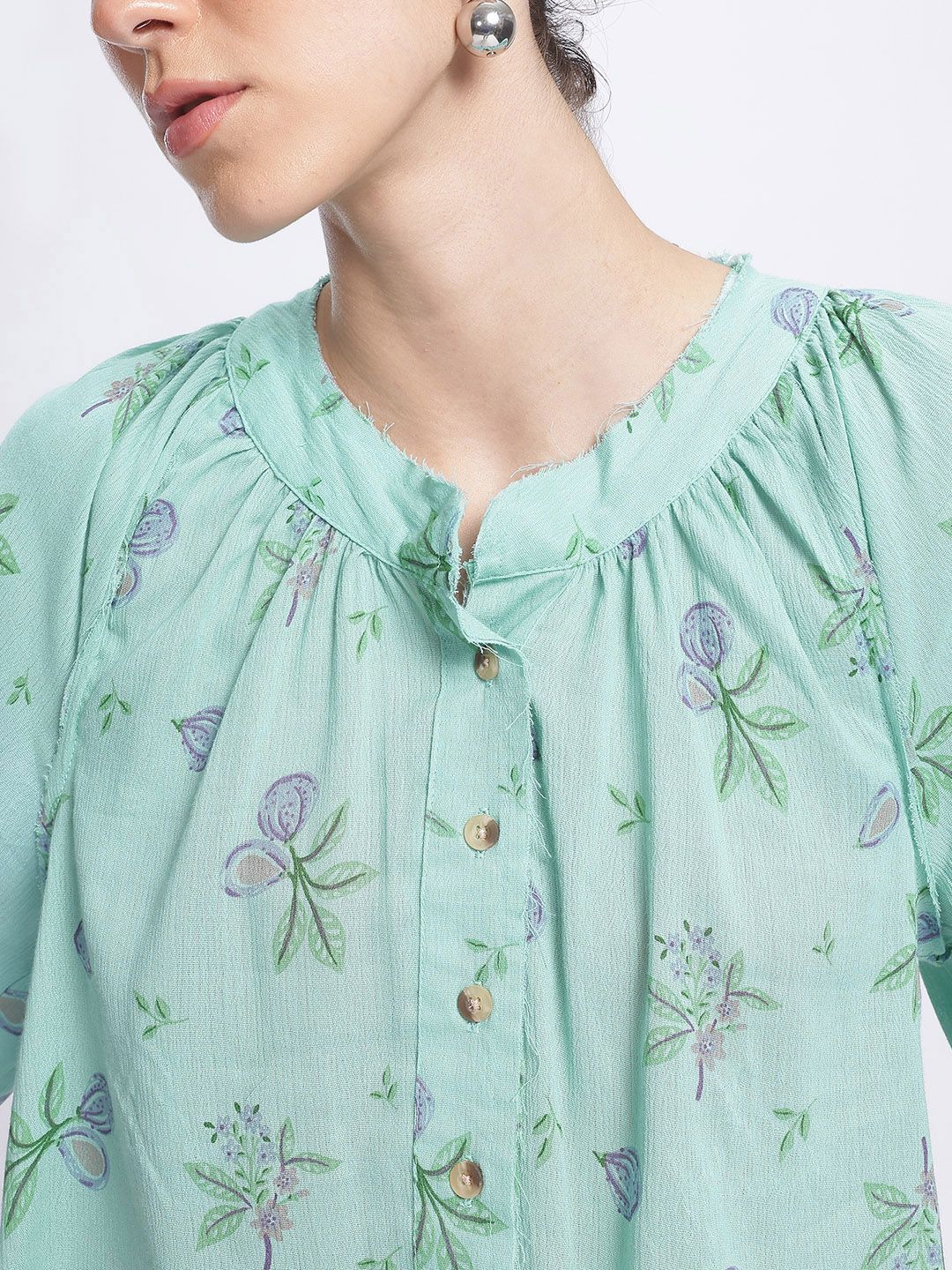 DressBerry Keep it Raw Floral Raw Hem Shirt-Style Top
