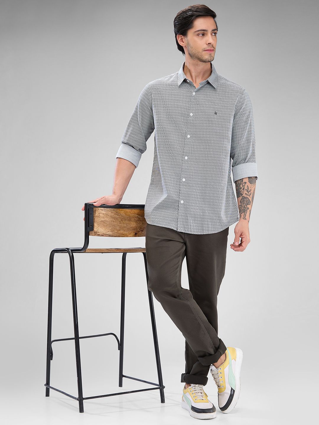 SPYKAR Men Slim Fit Grid Tattersall Checks Opaque Checked Pure Cotton Casual Shirt