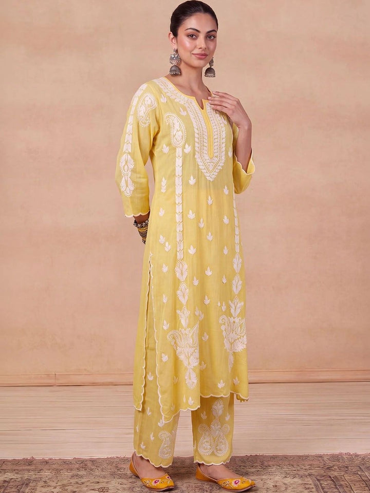House of Chikankari Women Ethnic Motifs Embroidered Regular Thread Work Kurta with Palazzos