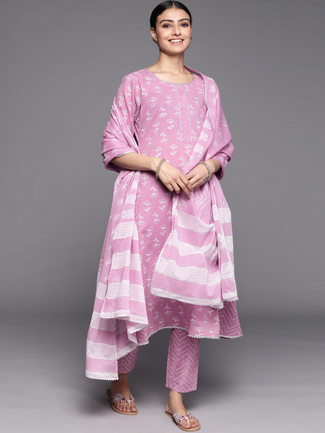 Libas Women Lavender Floral Printed Pure Cotton Kurta with Trousers & With Dupatta