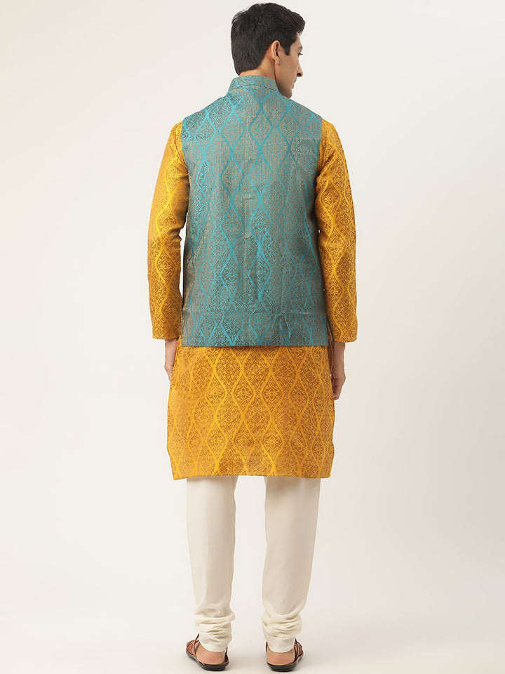 SOJANYA Kurta Motif Etnik Mustard Lelaki dengan Jaket Churidar & Nehru