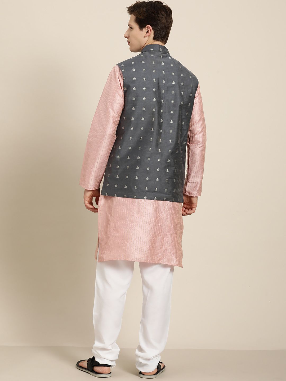 SOJANYA Men Pink Striped Kurta with Pyjamas  & Nehru Jacket