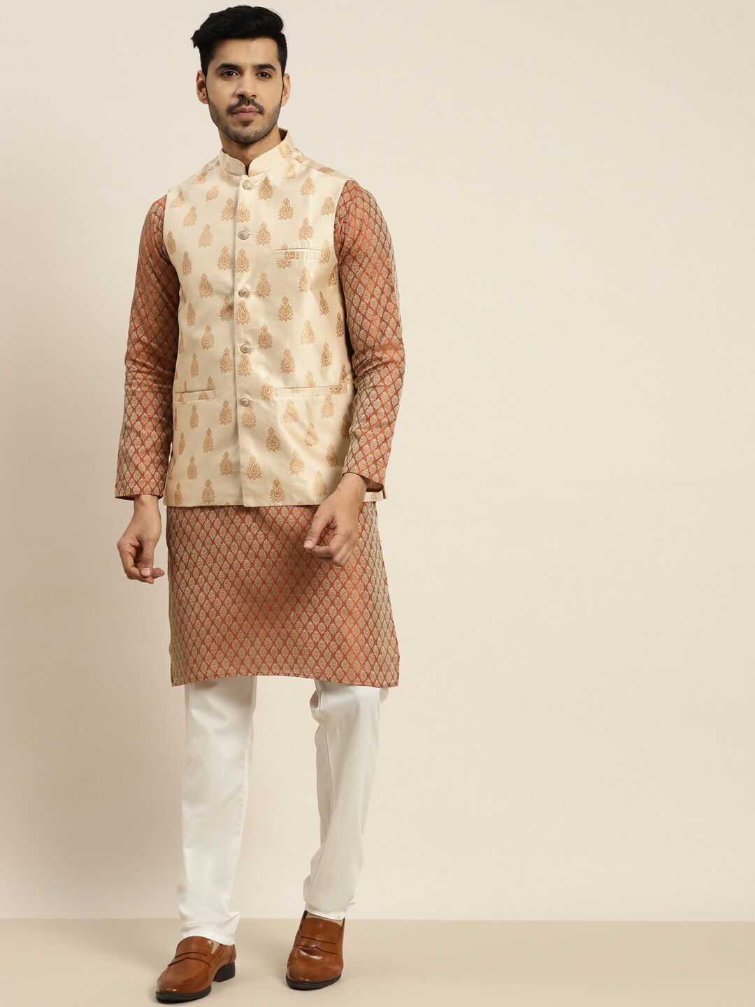 SOJANYA Ethnic Motifs Woven Design Mandarin Collar Kurta With Pyjamas & Nehru Jacket