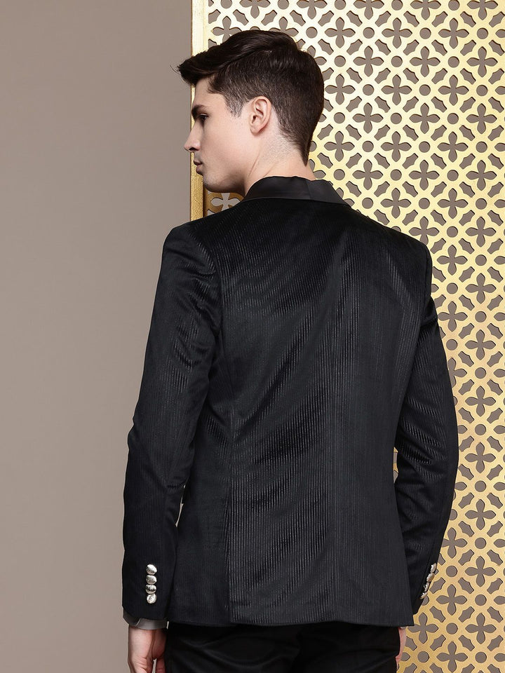 House of Pataudi Red Carpet Line Striped Shawl Collar Single-Breasted Velvet Finish Blazer