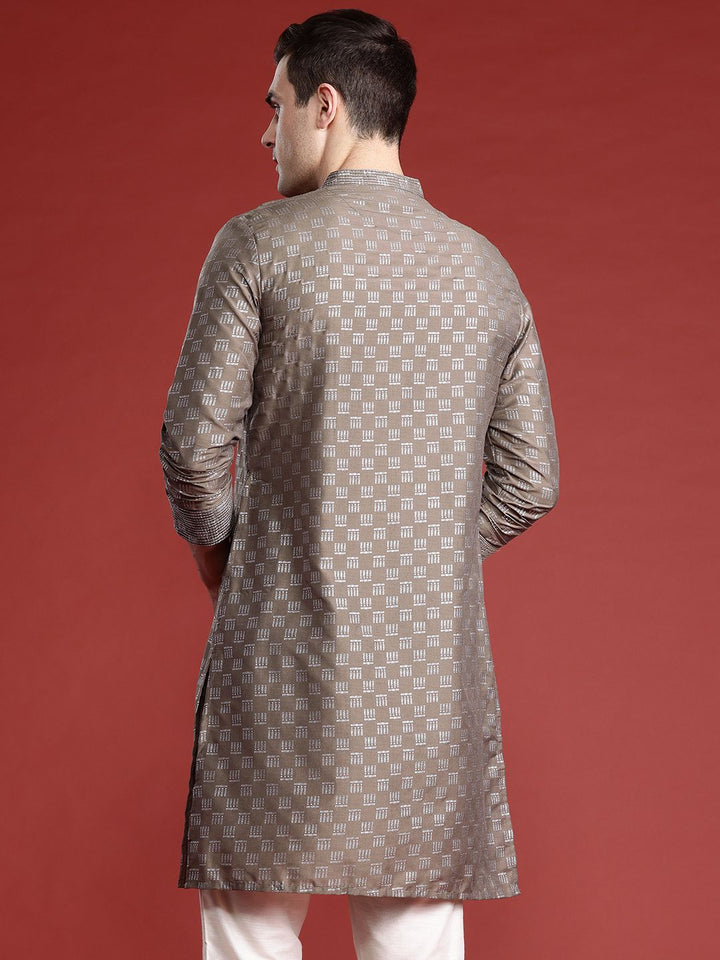 Anouk Printed Thread Work Straight Kurta