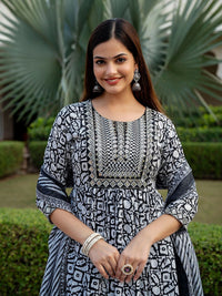 KALINI Geometric Embroidered Regular Sequinned Kurta With Trousers & With Dupatta
