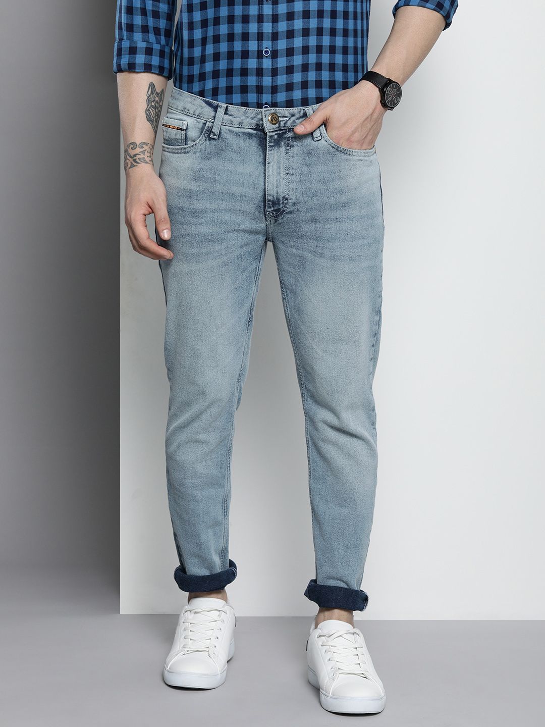 The Indian Garage Co Men Blue Slim Fit Light Fade Stretchable Jeans