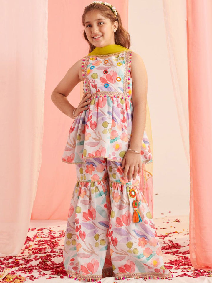 pspeaches Girls Floral Printed Angrakha Kurta with Sharara & With Dupatta