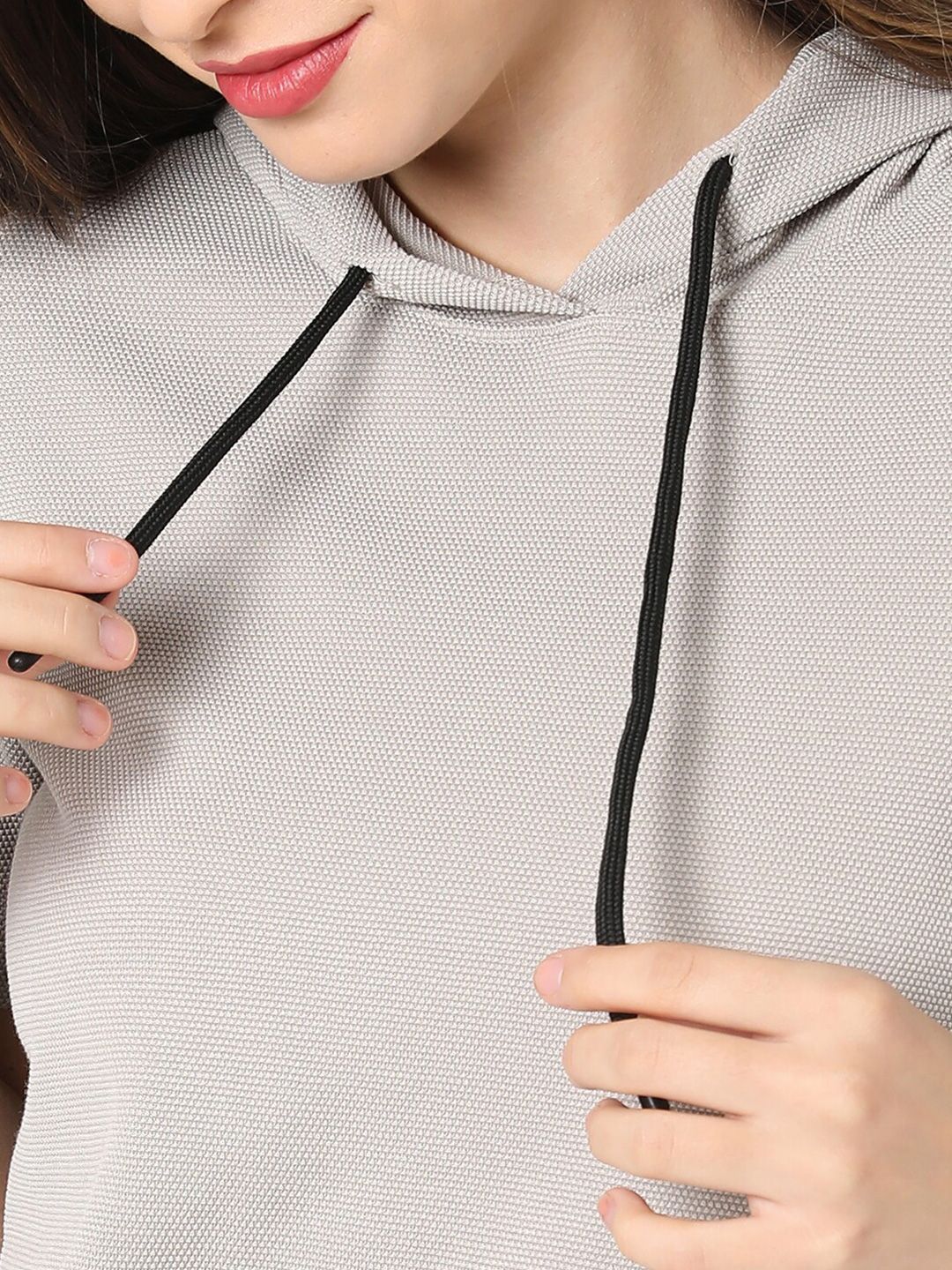 Campus Sutra Women Grey Solid Hooded T-Shirt with Trousers