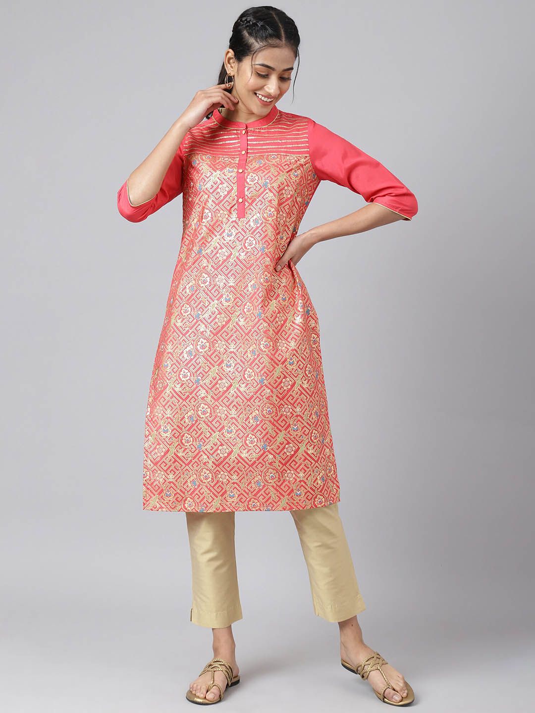 AURELIA Women Peach-Coloured Floral Printed Kurta