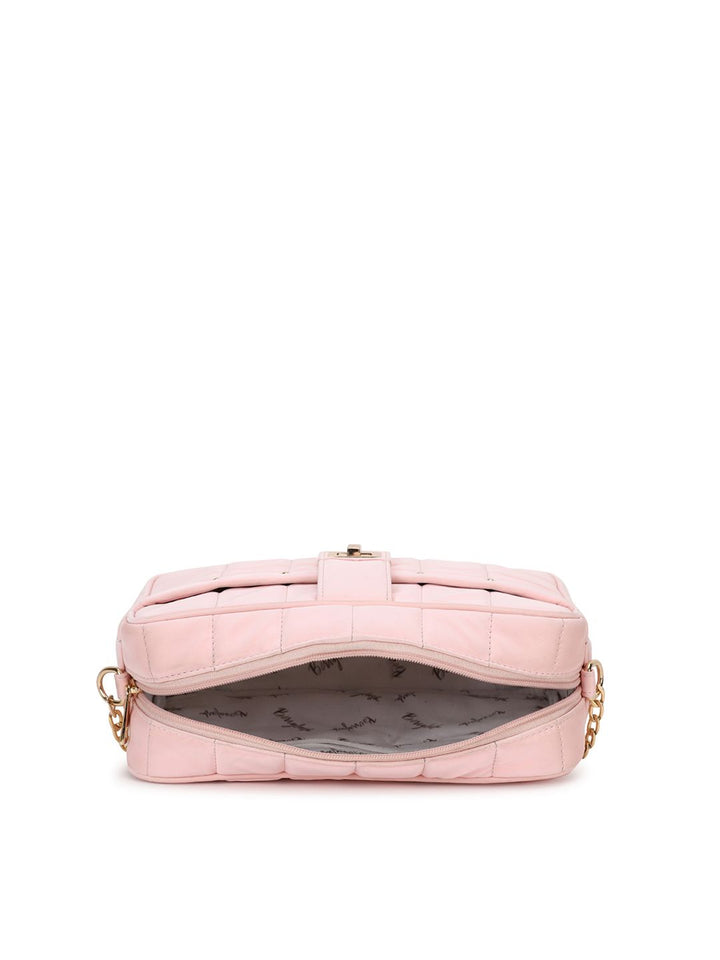 Berrylush Textured Structured Handheld Bag with Quilted