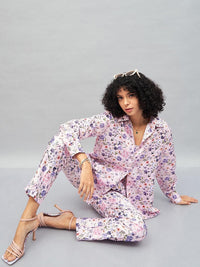 SASSAFRAS Pink Women Floral Printed Straight Fit Trousers