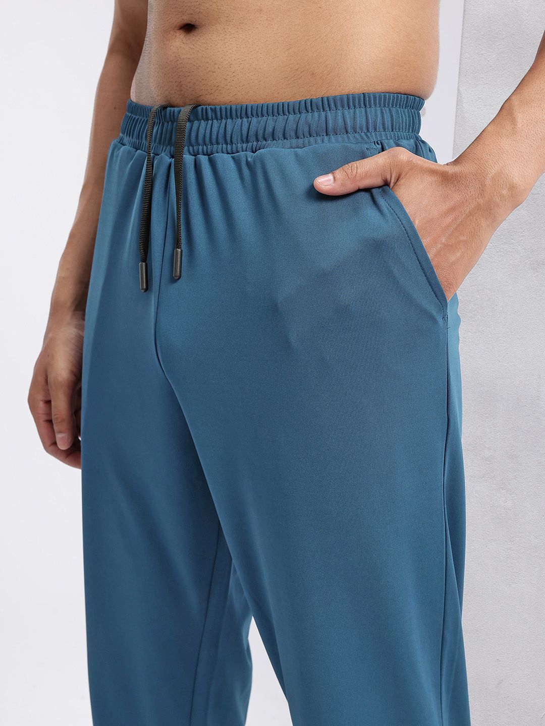 HRX by Hrithik Roshan Men Rapid-Dry Training Joggers