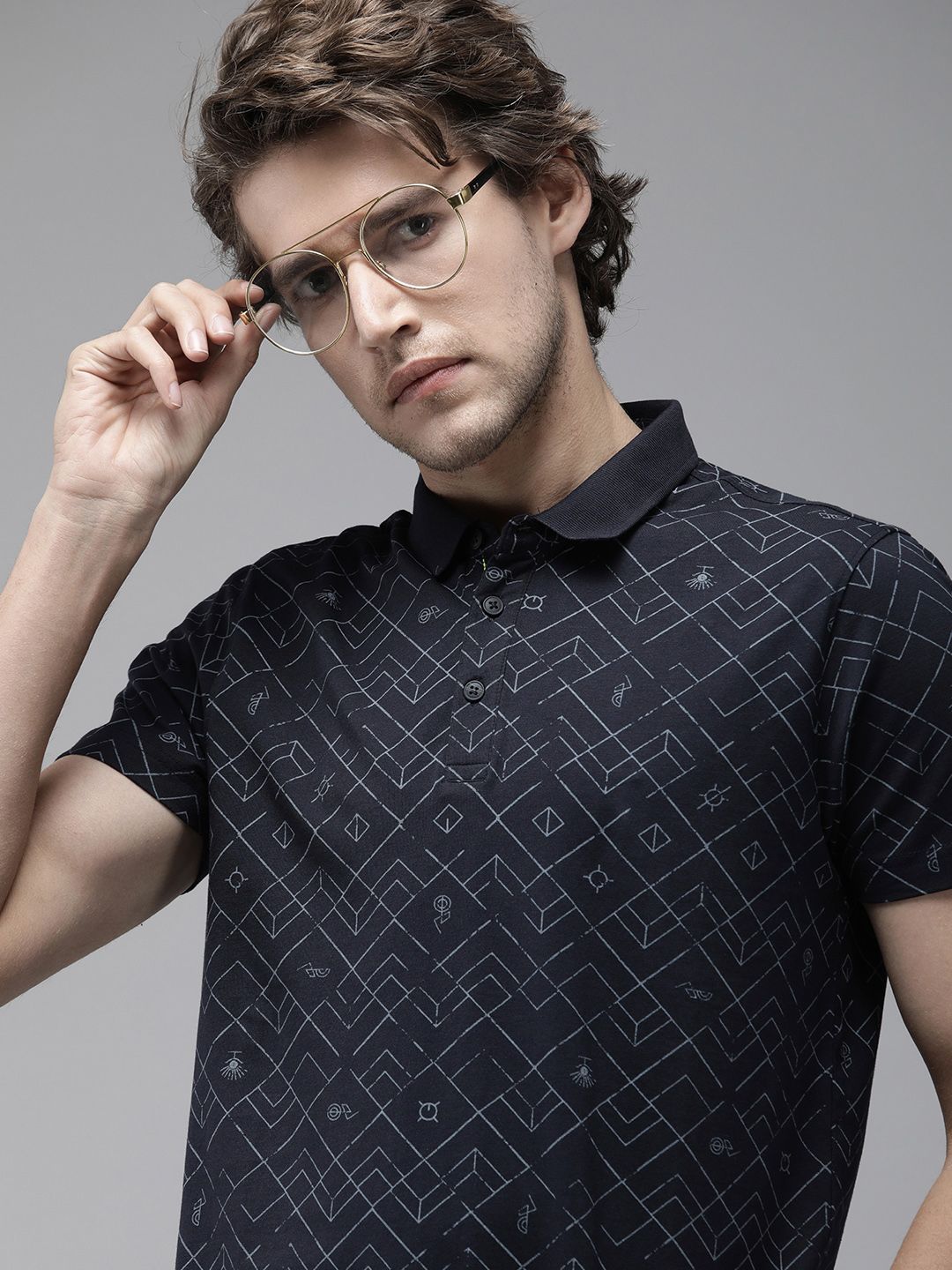 SPYKAR Men Navy Blue Geometric Printed Slim Fit T-shirt