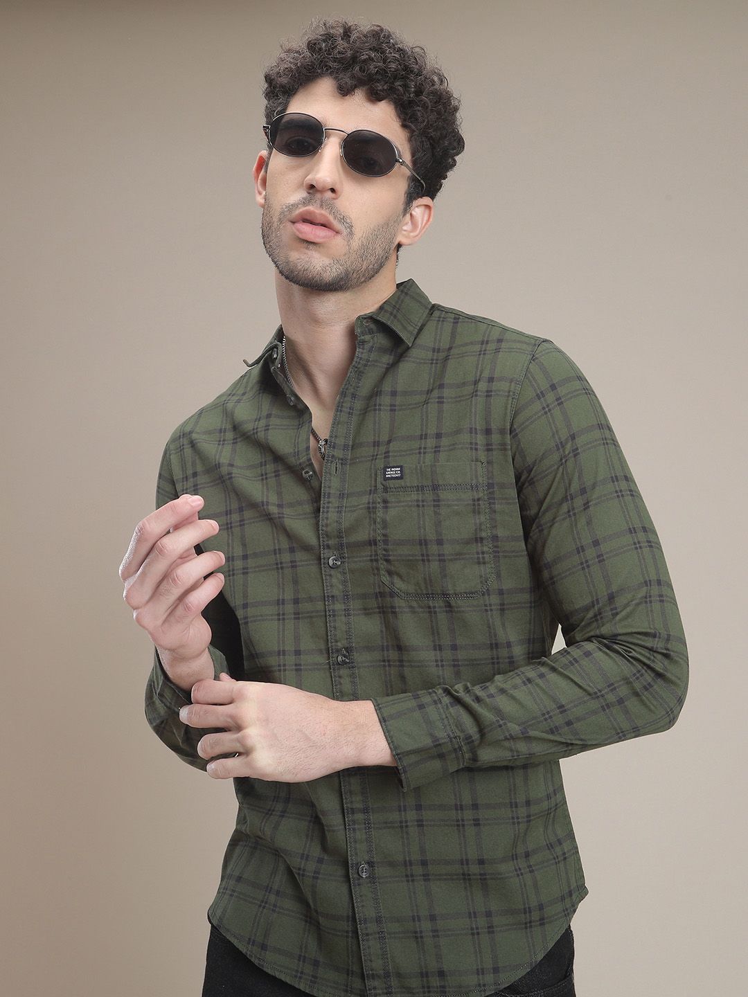 The Indian Garage Co Men Green & Black Slim Fit Checked Casual Shirt