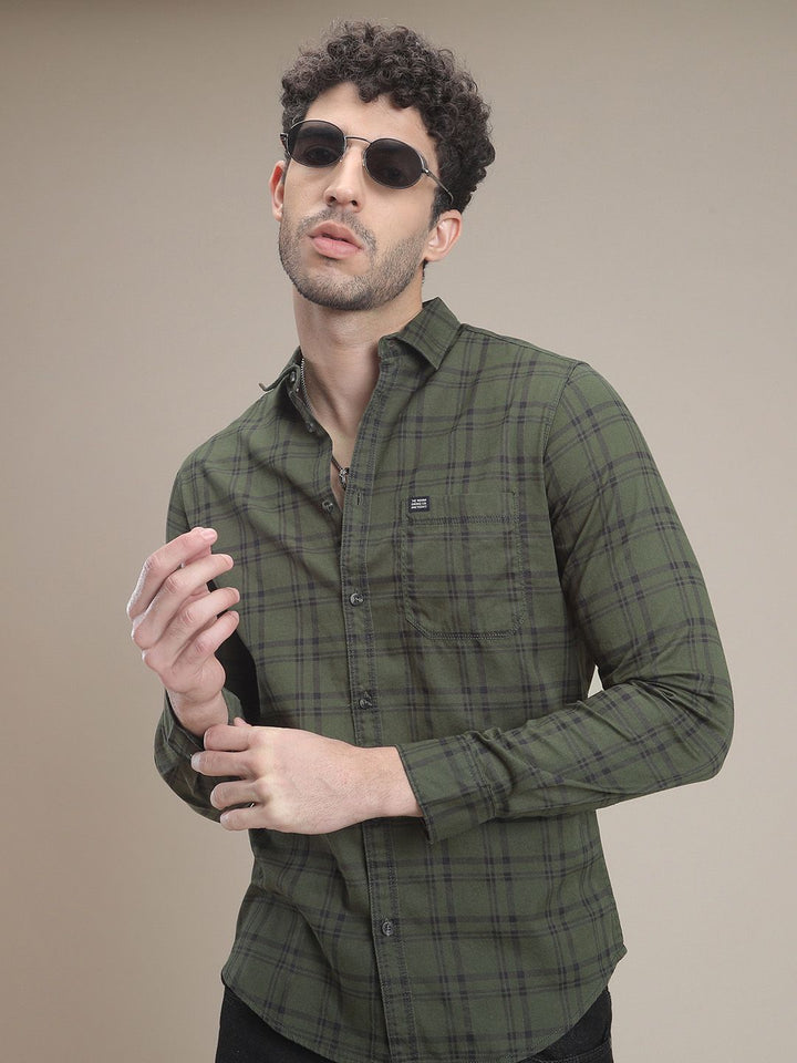 The Indian Garage Co Men Green & Black Slim Fit Checked Casual Shirt