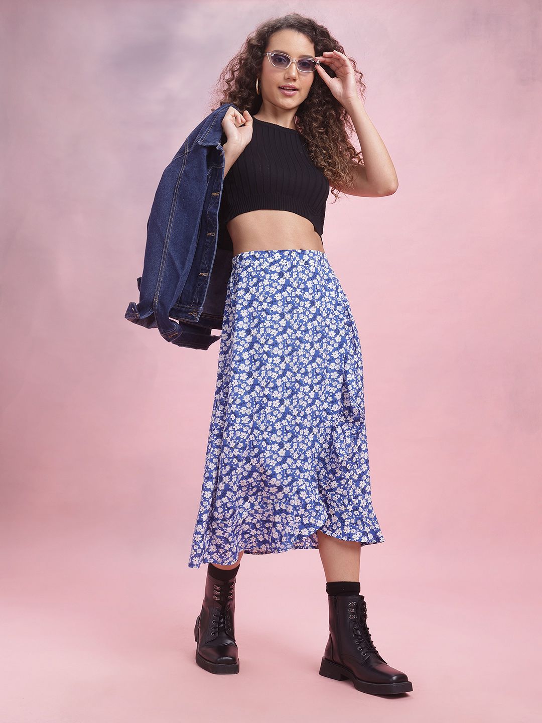 DressBerry Ribbed Sleeveless Fitted Crop Top