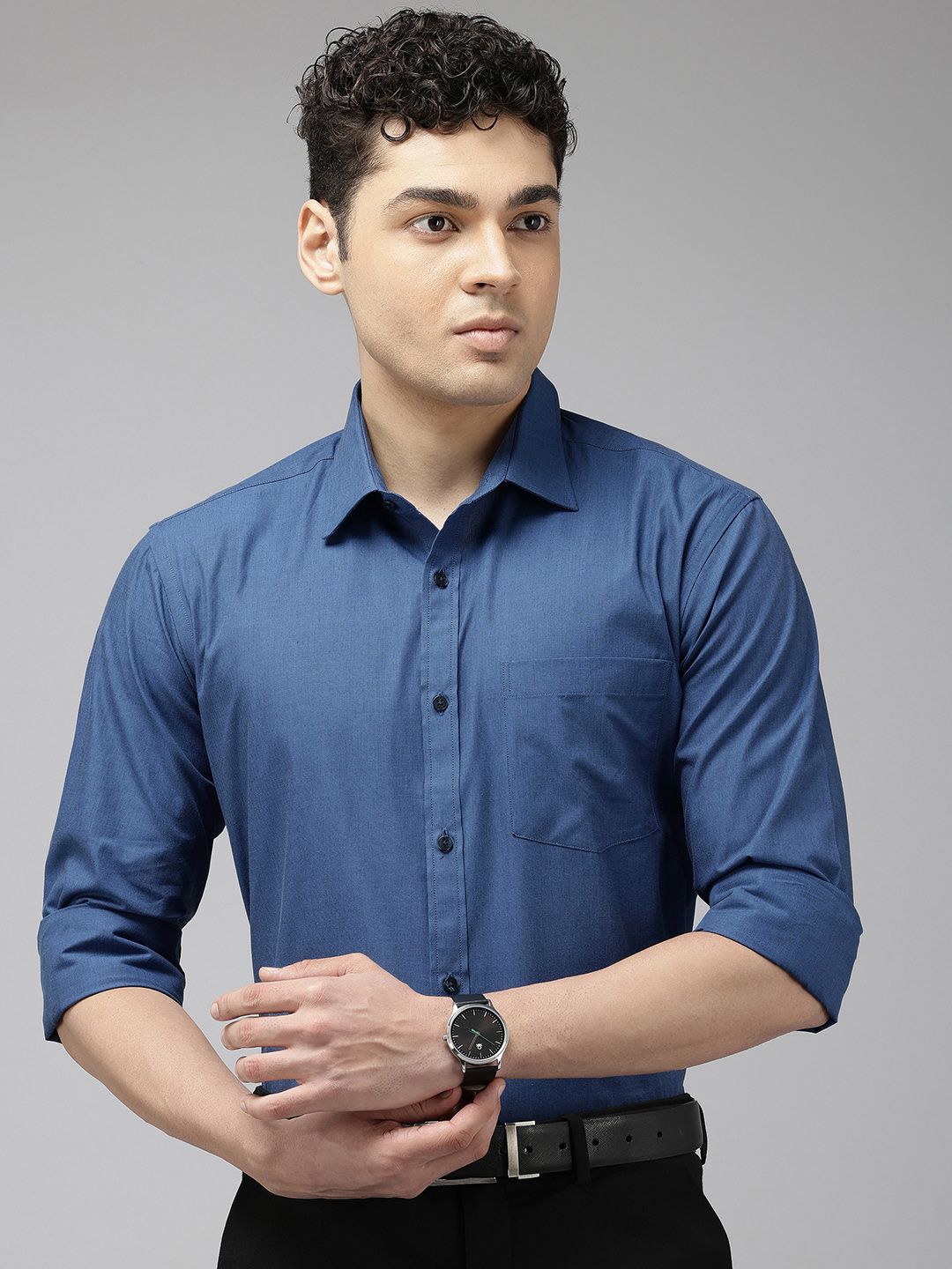 Park Avenue Slim Fit Cutaway Collar Pure Cotton Formal Shirt