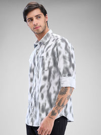 SPYKAR Men Slim Fit Opaque Abstract Printed Spread Collar Casual Shirt