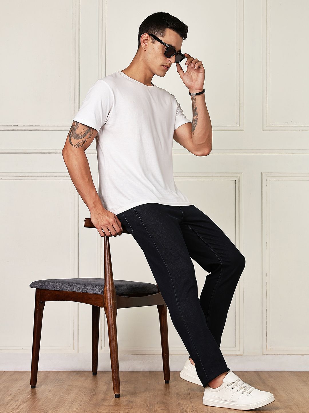 Thomas Scott Men Classic Slim Fit Mid-Rise Regangan Seluar Jeans