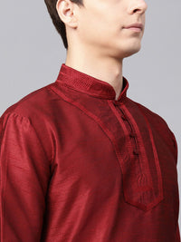 SOJANYA Men Maroon Solid Straight Kurta