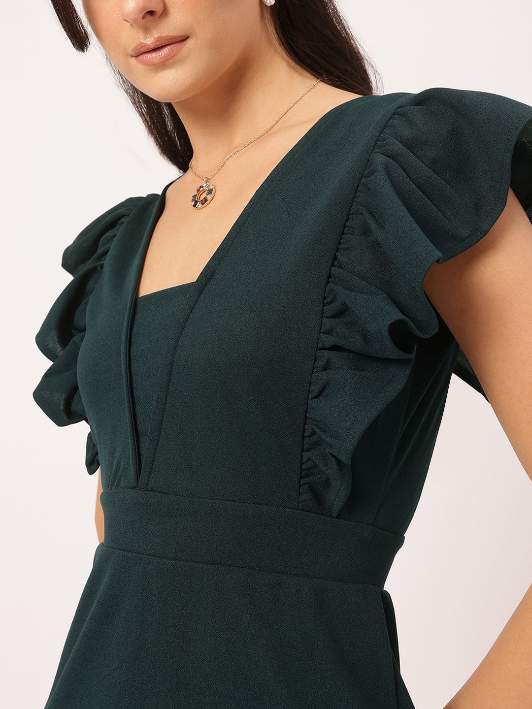 DressBerry Princess-Style Flutter Sleeves Sheath Mini Dress