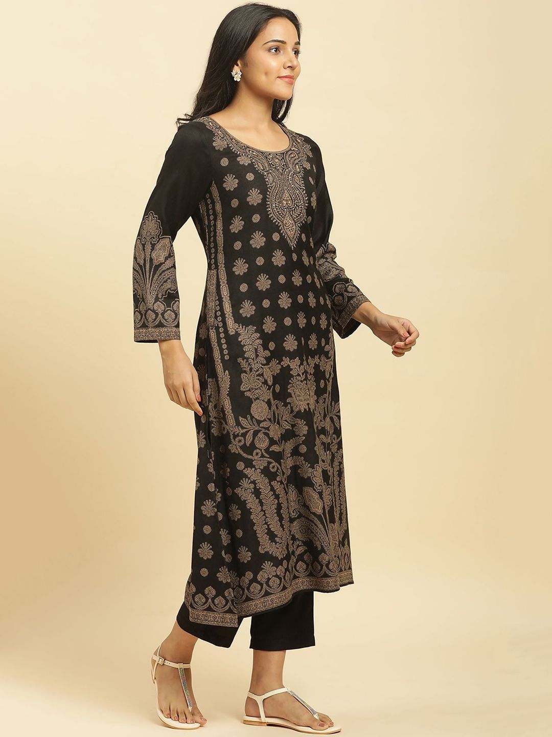 W Black Floral Woven Design Regular Sequinned Straight Kurta With Trouser With Dupatta