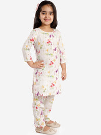 VASTRAMAY Girls Cream-Coloured Floral Printed Linen Kurta and Pant